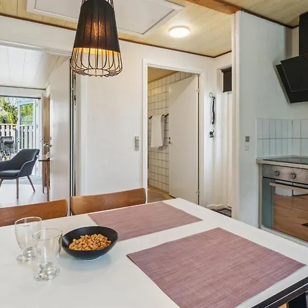 Felicia - 200m From The Sea By Interhome Apartment